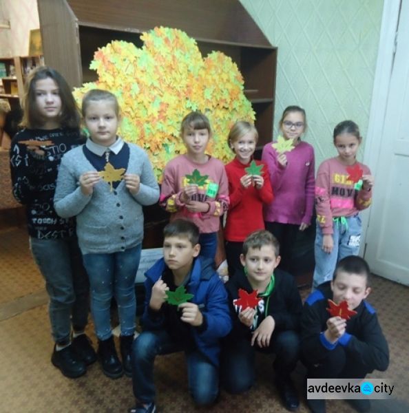 В центральній бібліотеці міста пройшов майстер-клас «Книжкова закладка»