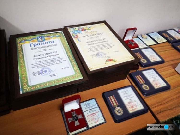 В Авдеевке поздравили защитников Украины (ФОТО)