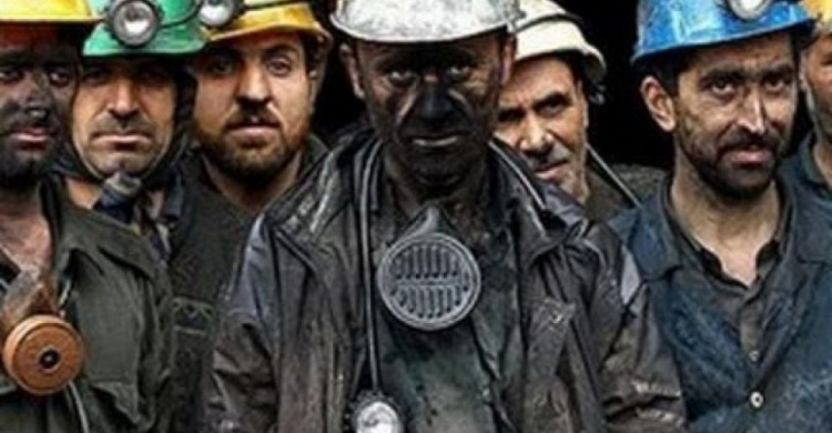 «Шахтерские семьи живут в долг»: на Донетчине горняки начали бессрочный страйк