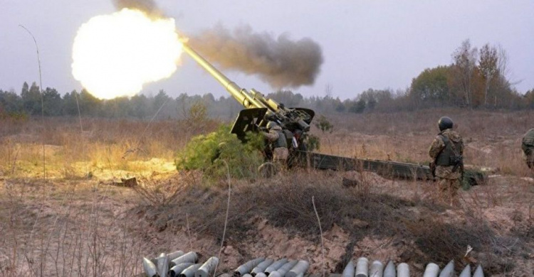 Боевики обстреляли позиции ВСУ, ранен украинский защитник