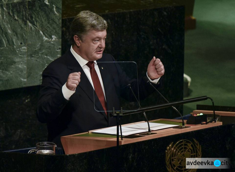 Крым, Донбасс и российская угроза: ТОП-15 «ударов» от Порошенко