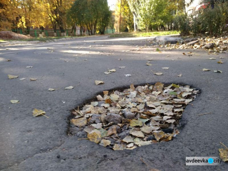 ОПРОС. В Авдеевке водители оценили состояние городских дорог (ФОТО/ ВИДЕО)