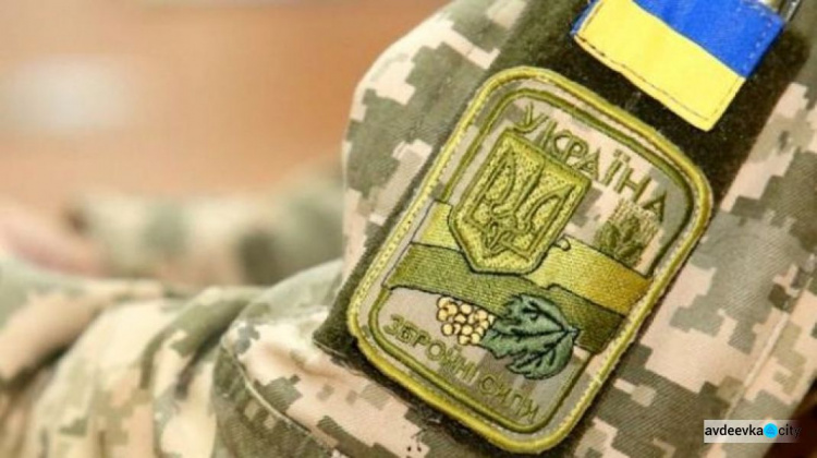 Военным повысят зарплату