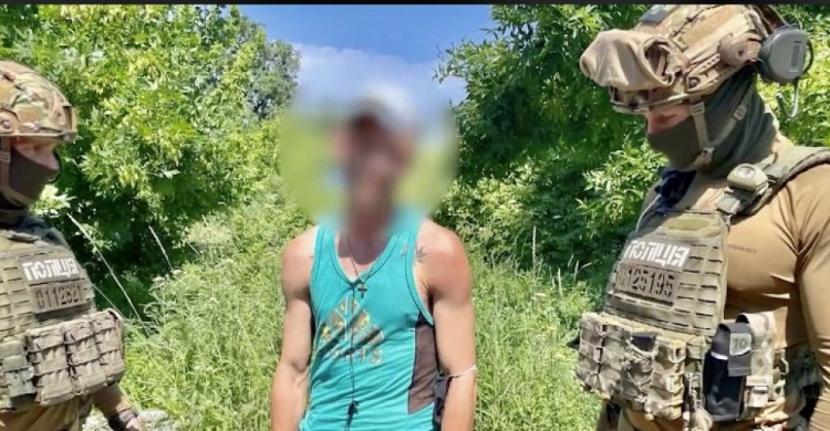 У прифронтовій Авдіївці поліцейські затримали торгівця боєприпасами