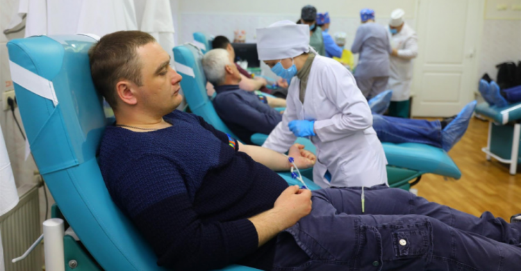 Донори Метінвесту: добро за покликом серця