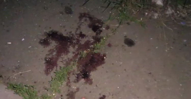 В Сети появилось видео с места обстрела остановки в Авдеевке (ВИДЕО)