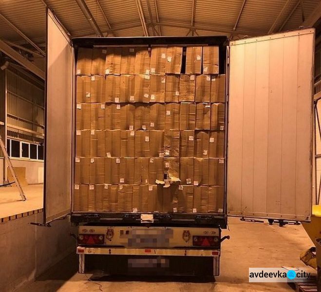 Как в африканские страны: СБУ раскрыла масштабную схему поставок продуктов в ОРДЛО