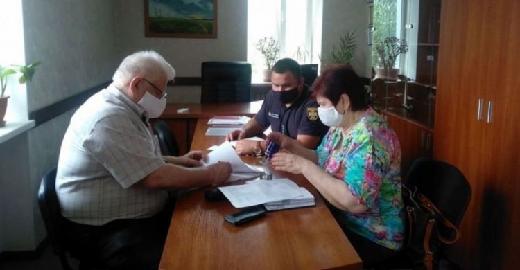 Авдеевским фермерам разъяснили правила пожарной безопасности при сборе урожая