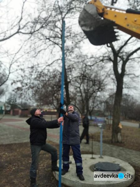 Несмотря на праздники, работа кипит