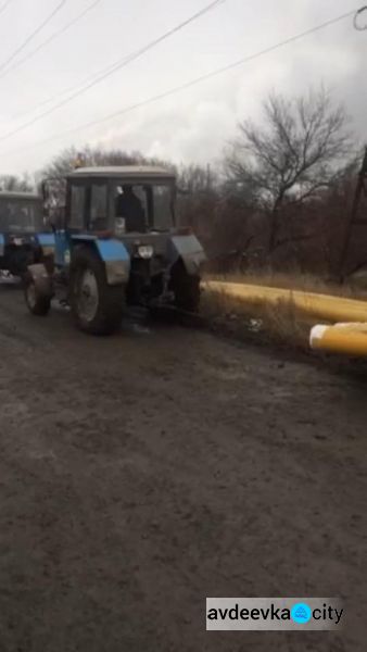 Сани, трубы, снег и грязь: фоторепортаж о битве за газ для Авдеевки