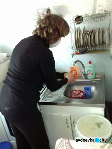 Авдеевский терцентр продолжает помогать своим подопечным даже в карантин