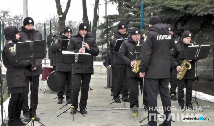 На лінії розмежування у Донецькій області запрацювала нова поліцейська станція