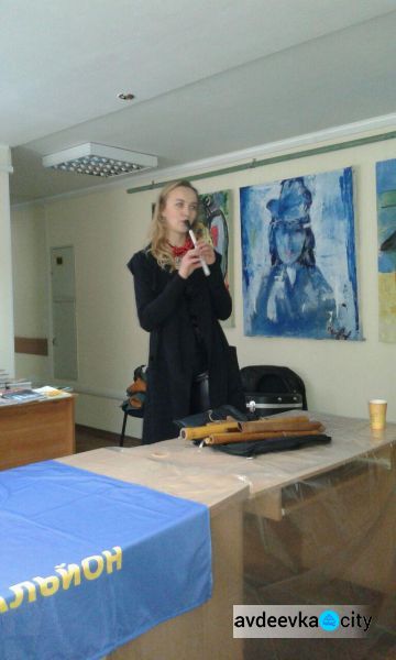 В Авдеевке проходит презентация от творческого объединения Музбат (ФОТО)