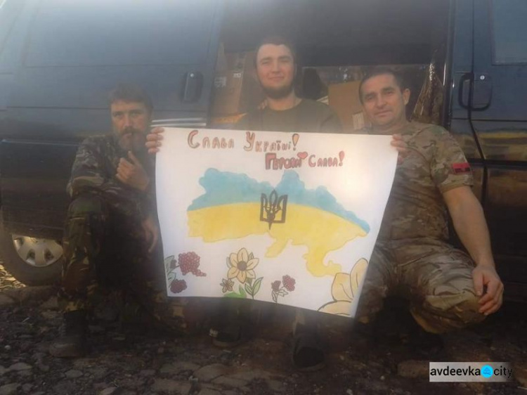 Волонтеры привезли помощь авдеевским стражам порядка