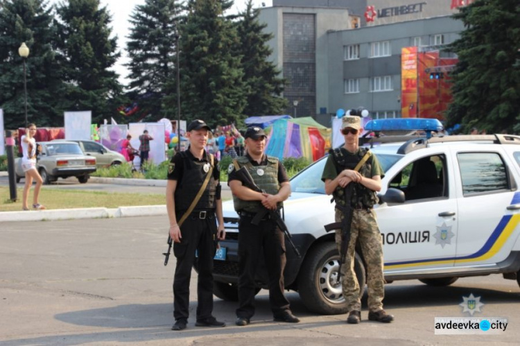 Празднование Дня металлурга и горняка в Авдеевке прошло без правонарушений (ФОТО)
