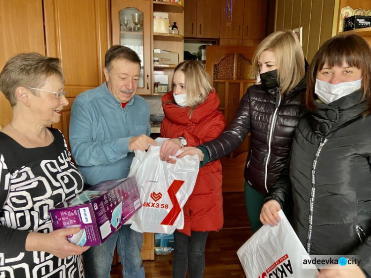 Сюрпризы от именинника продолжаются: награждены победители онлайн-конкурса «Моя история работы на АКХЗ»