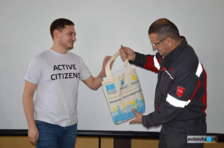Авдеевка перенимает опыт у Мариуполя: молодежь учится быть active citizens (ФОТО)
