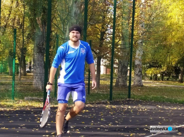 На теннисном турнире в Авдеевке победителями стали девушки (ФОТО)