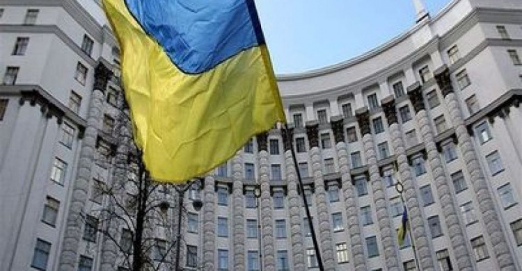 Новые украинские премьер, министр обороны и глава МИД: что это за люди