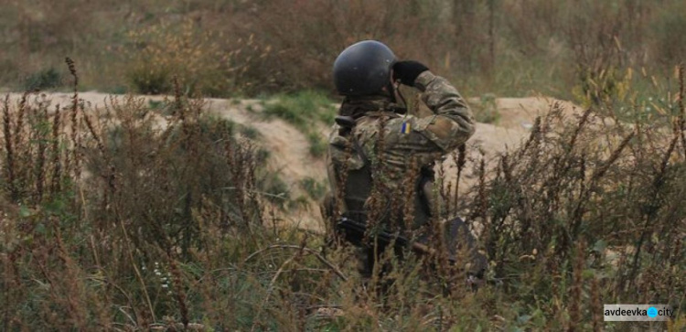 За утро субботы вооруженные формирования трижды обстреляли окраины Авдеевки