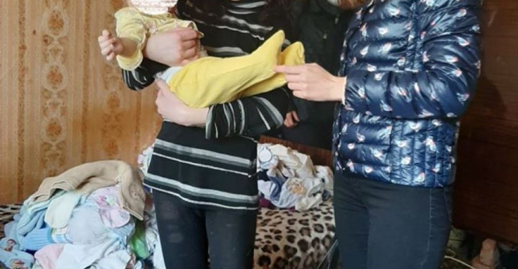 ЦСССДМ Авдеевки продолжает патронаж семей