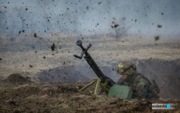 Возле Авдеевки снова зафиксированы обстрелы