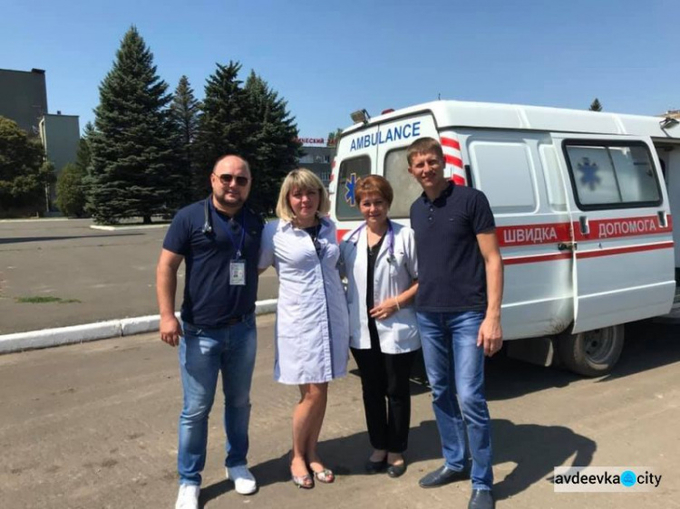 Авдеевские симики помогли врачам добраться до прифронтового Опытного (ФОТО)