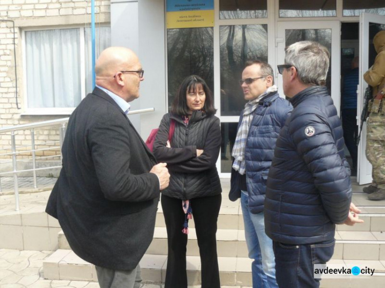 Украинская Авдеевка принимала дружественный Париж. Подробности встречи (ФОТО)