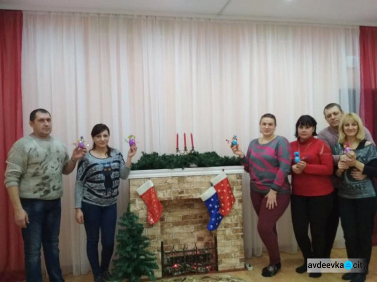 В Авдіївці батьки і вихователі дитсадка побували у «Майстерні Святого Миколая» (ФОТОФАКТ)