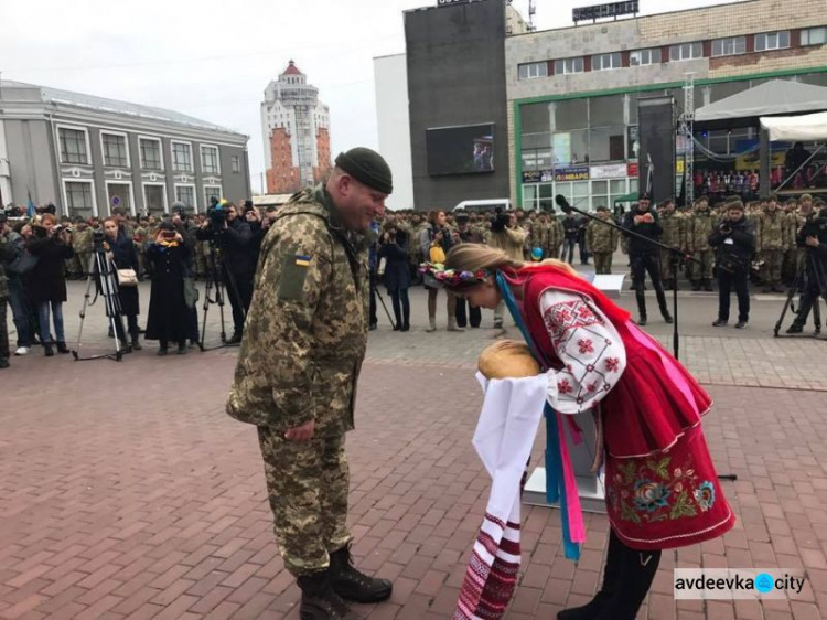 В Белой Церкви встретили защитников Авдеевки: фоторепортаж