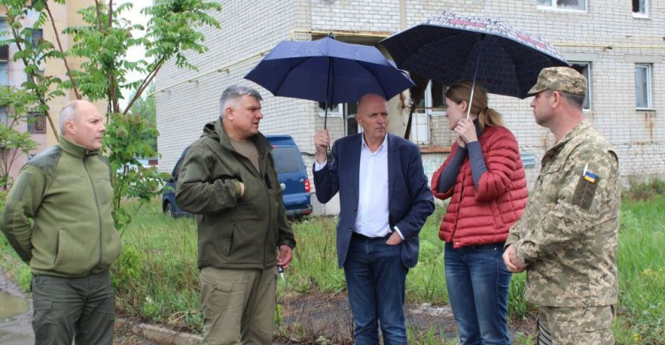 В Авдеевку прибыли представители Верховной Рады и Бельгии: опубликованы фото
