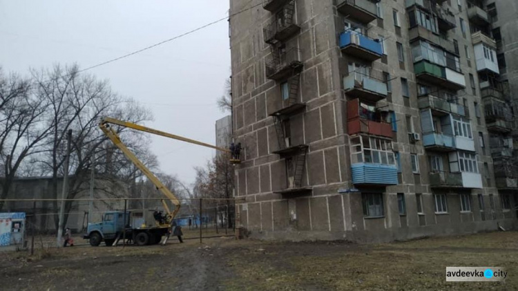 Несмотря на праздники, работа кипит