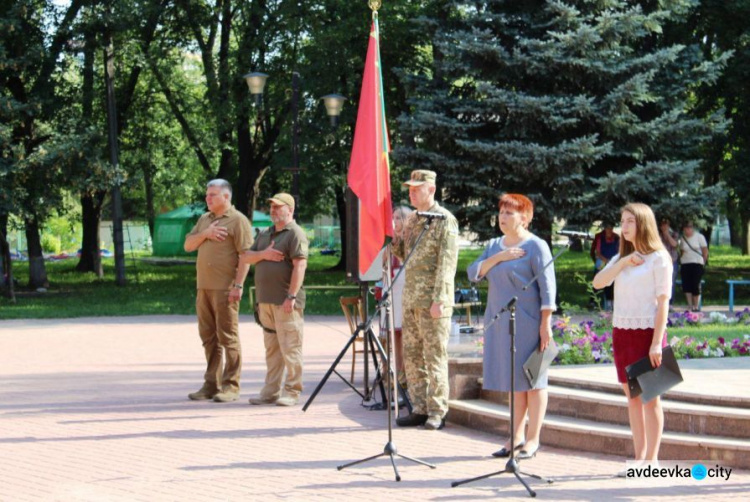 Авдеевка отпраздновала освобождение: фоторепортаж