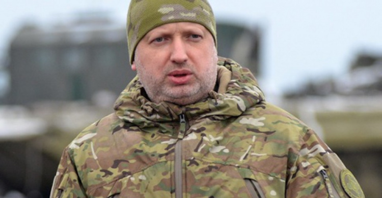 Секретарь СНБО  Александр Турчинов приехал в Авдеевку (ВИДЕО)