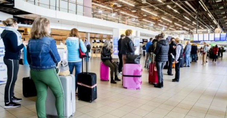 Недопуск на рейс и "квест" в аэропорту: что нужно знать авдеевцам при возвращении из отпуска