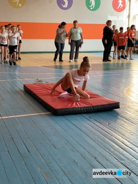 В Авдеевке выбрали самых спортивных школьников (ФОТО)