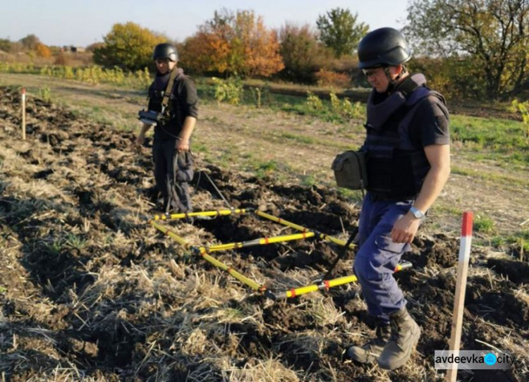 В зоне проведения ООС на Донбассе стало меньше взрывоопасных предметов и больше восстановленного жилья (ФОТО)