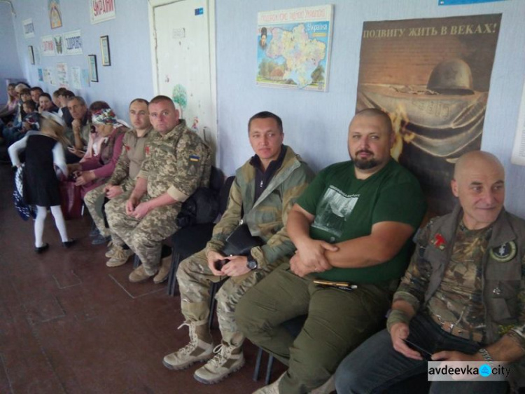 В День Победы авдеевские симики и помощь успели развезти , и на концерте побывать (ФОТО)