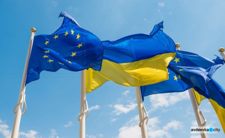 Що означає статус кандидата на вступ до ЄС та які можливості відкриваються перед Україною