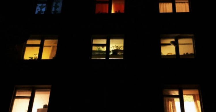 Энергетики справились с последствиями непогоды: в 90 населенных пунктов Донетчины вернули свет