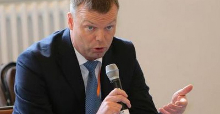 В зоне АТО произошло обострение, зафиксированы обстрелы СММ ОБСЕ и военная техника в жилых кварталах