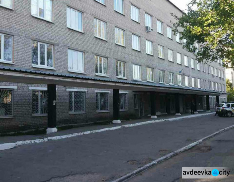 В Краматорске из-за сообщения о минировании эвакуированы персонал и маленькие пациенты трех больниц (ДОПОЛНЕНО)
