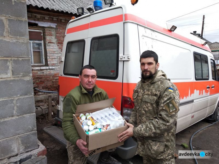 Авдеевские «симики» вновь передали помощь военным и местному населению