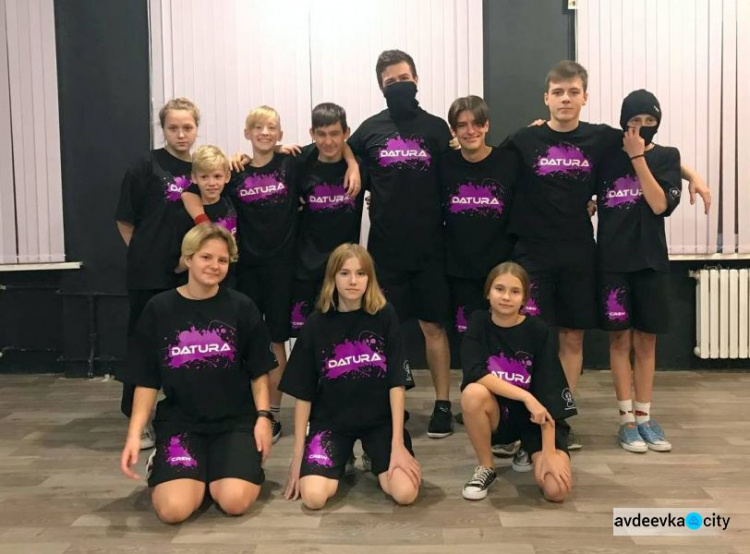 Завдяки конкурсу соціальних проектів молодь Авдіївки подарує городянам унікальне світлове шоу