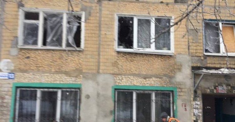 В Авдеевке продолжают выявлять разрушения после вчерашнего обстрела