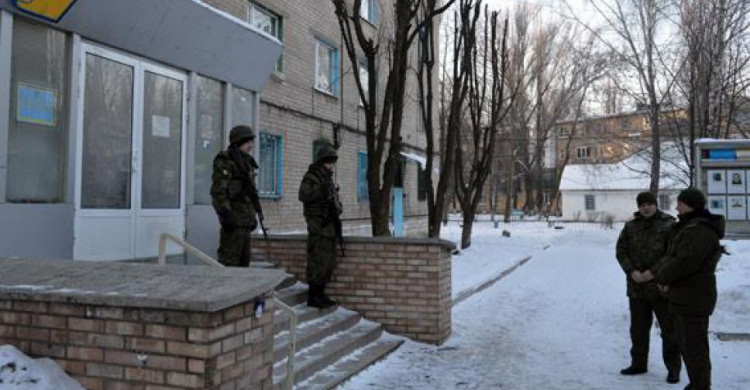 В Авдеевку направлен сводный отряд полиции для усиления правопорядка и оказания помощи гражданам