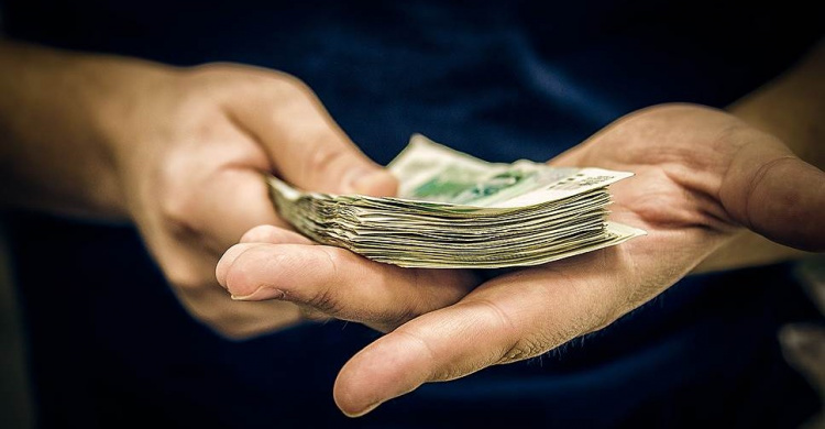 В Донецкой области задержаны офицеры ВСУ за продажу поддельных пропусков на КПВВ (ФОТО)