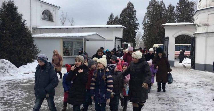 В Святогорске поселили первых эвакуированных жителей Авдеевки