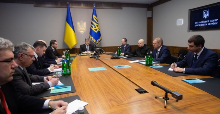 Порошенко собрался на Донбасс, чтобы посмотреть, как тот защищен от «информационного яда»