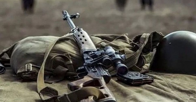 Боевики на Донбассе ранили двух украинских военных